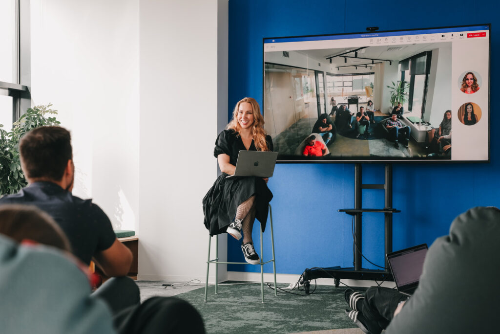 female director leading an Inside platform meeting